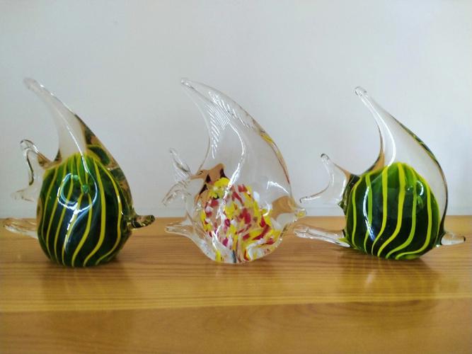 流光溢彩的艺术 玻璃工艺美术品的魅力与传承