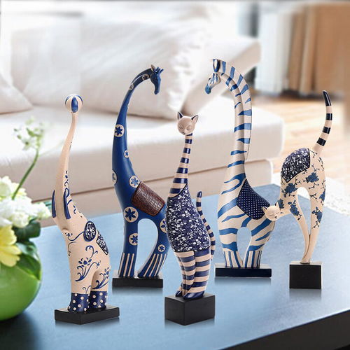 创意家居饰品 融合时尚与工艺美术的生活美学